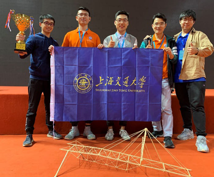 Snapshots of participants from Samsung Solve for Tomorrow in China