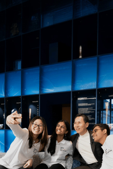 Nisa Nur Taş is posing with Samsung Corporate Citizenship campaign panels