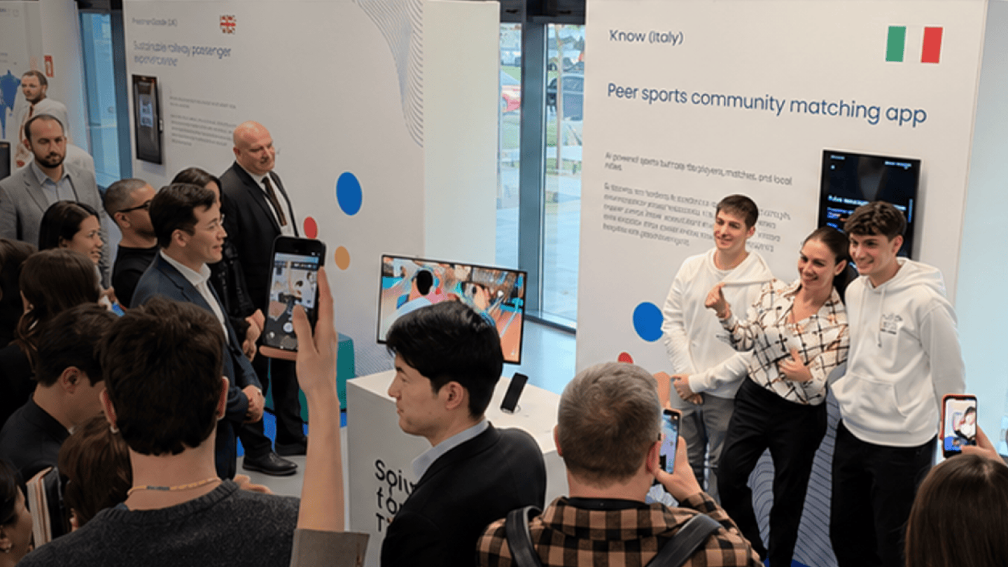 Beelieve team is taking a picture with Samsung mentor (Left to right Adilet Dauleti, Zhangerey Bekbulat, Berik Umarov - Samsung, Amirkhan Aidarkhan)